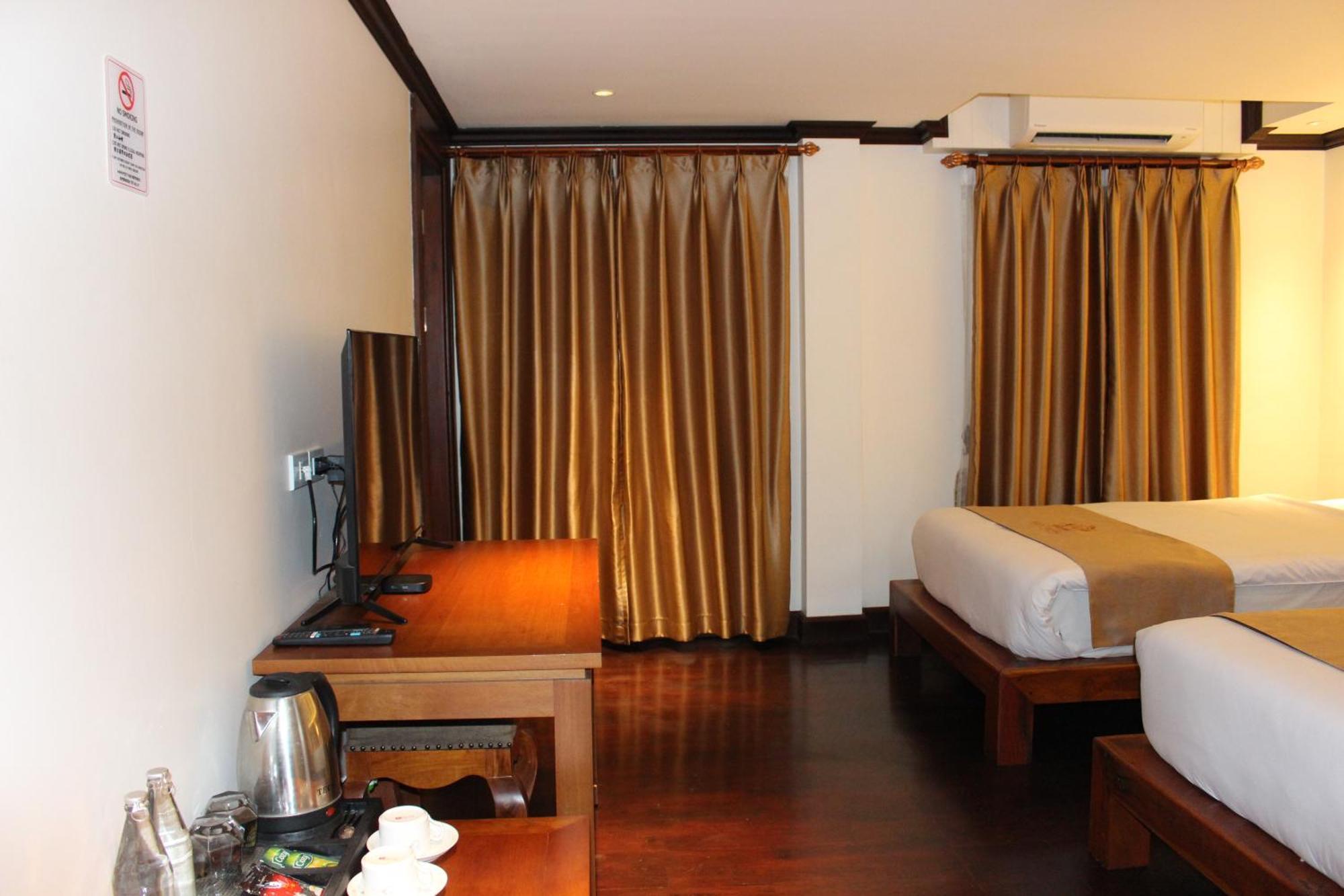 Lux Hotel Luang Prabang Exterior foto