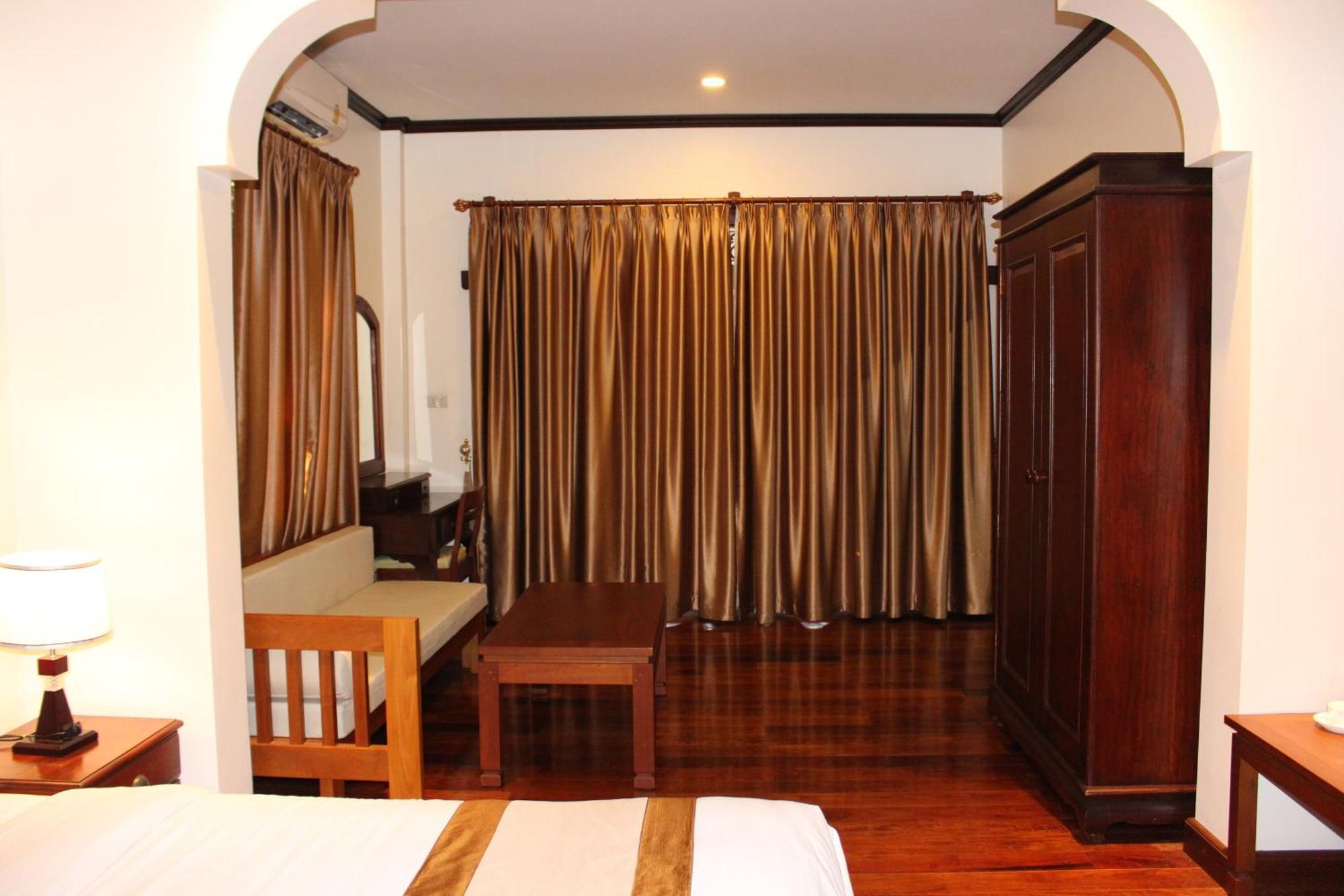 Lux Hotel Luang Prabang Exterior foto